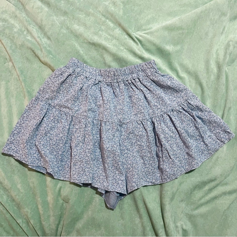 Blue floral skirt shorts
